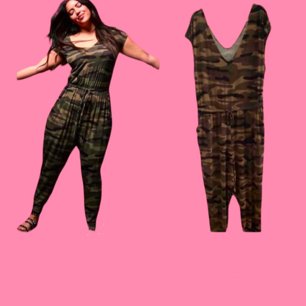 NWT Torrid Camo Jersey Jumpsuit Size 4 / 4X - Plus